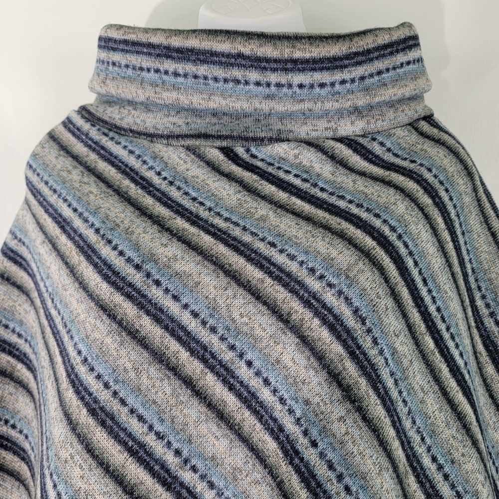 Women's Southwestern Boho Blue/Gray Striped Turtleneck Poncho One Size Fringed - Picture 3 of 10
